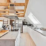 Sali Homes- Penthouse Apartamento