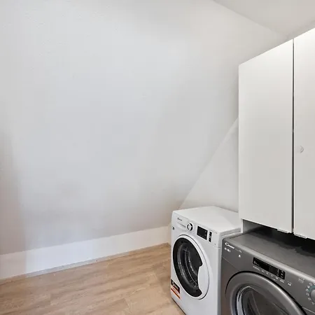 Sali Homes- Penthouse Apartamento