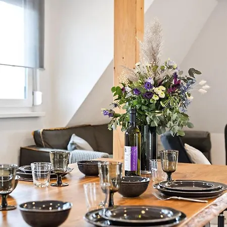 Penthouse - Gaestehaus Lamm * Obersulm